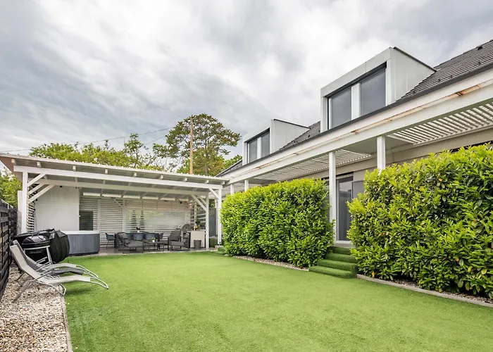 Balatongardens Vila *